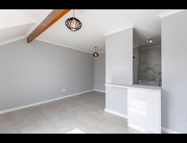 1 BEDROOM APARTMENT TO LET IN RONDEBOSCH EAST